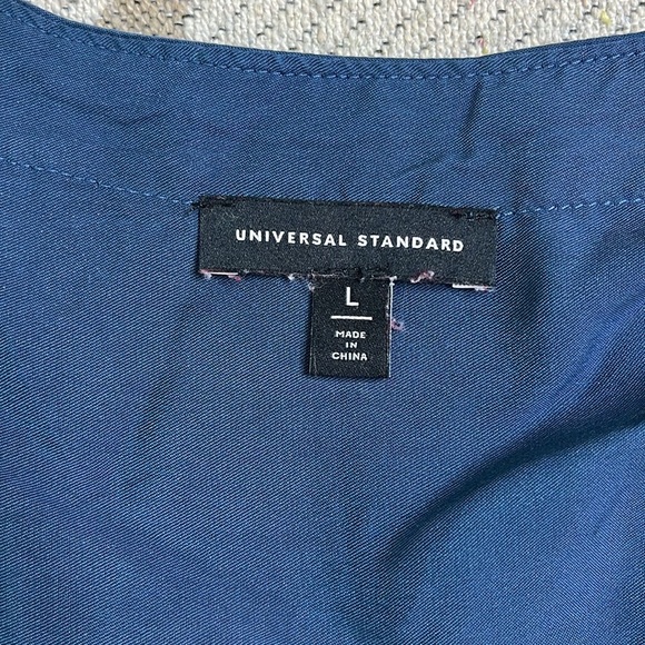 Universal Standard Cooling Stretch Cupro Button-Down Blouse, size large - Picture 9 of 14